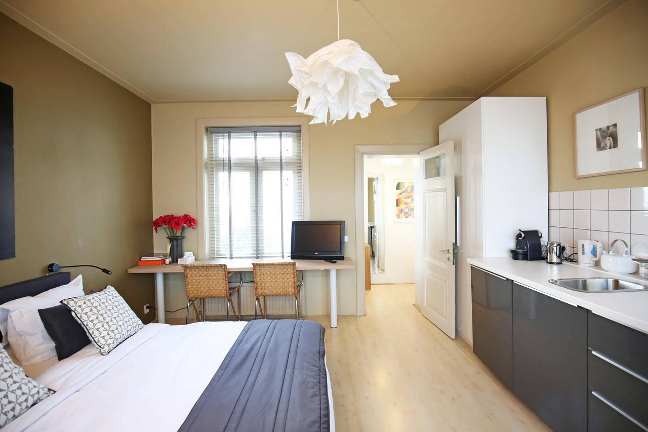 Canal Studio Apartment Амстердам Екстер'єр фото